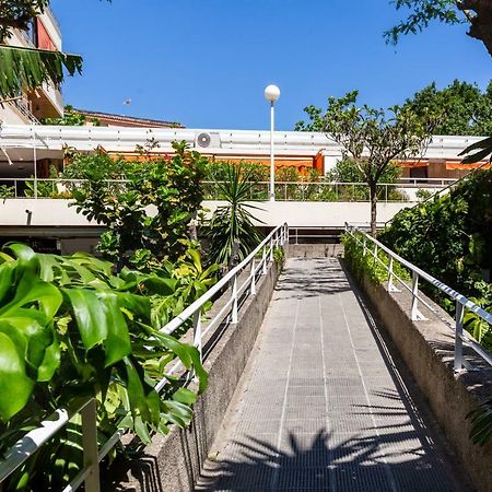 Vivendos Apartment Torremolinos Exterior photo